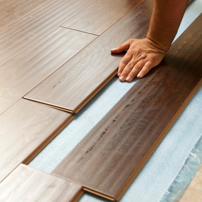 Pihakivien painepesu ja sammaleen poisto